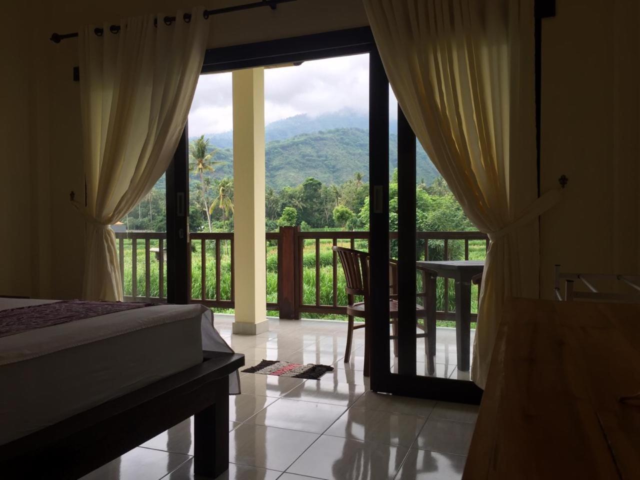 Tanaya Homestay Αμέντ Εξωτερικό φωτογραφία